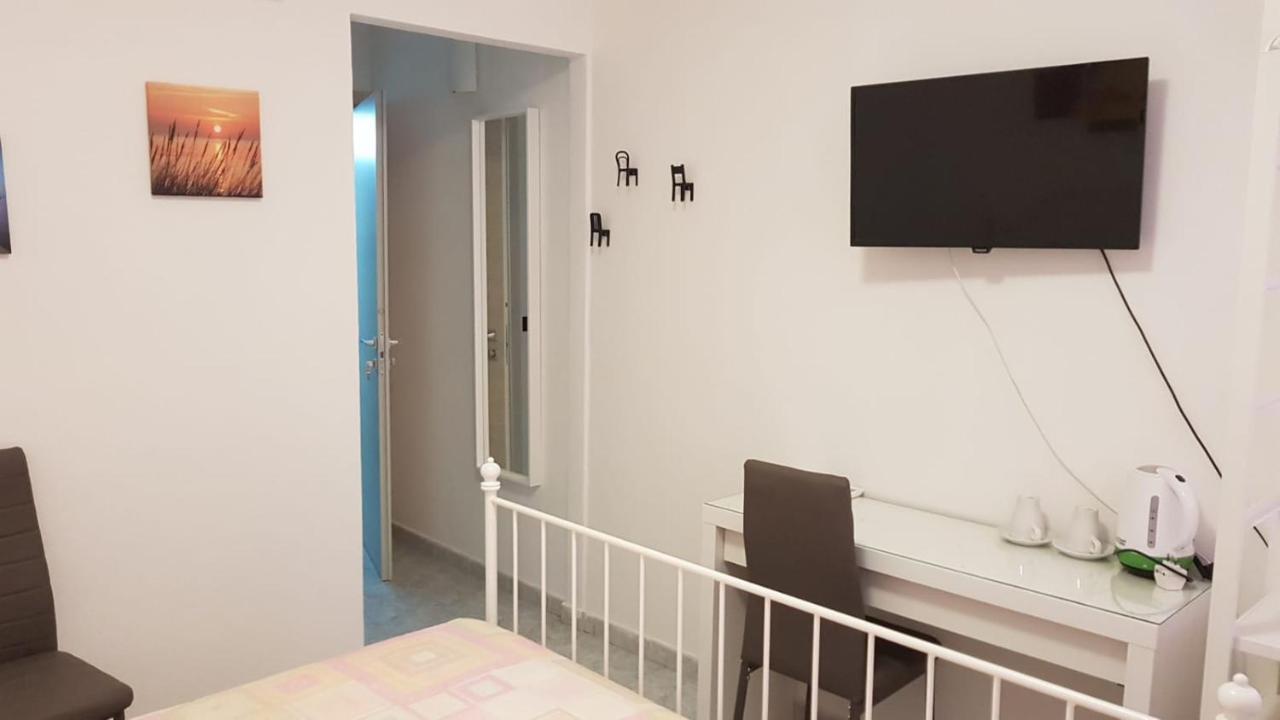 Vento Di Grecale Hotel Riomaggiore Bagian luar foto